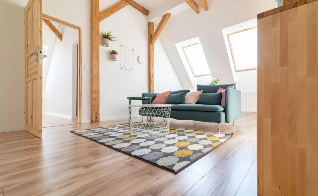 Interior sebuah share house yang modern dan nyaman.